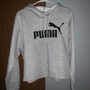 Cropped Puma grey hoodie